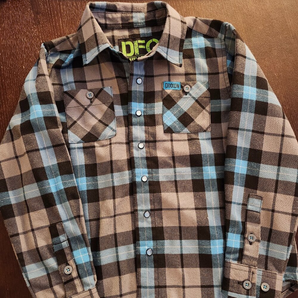 Dixxon flannel for kids. Long sleeves.
